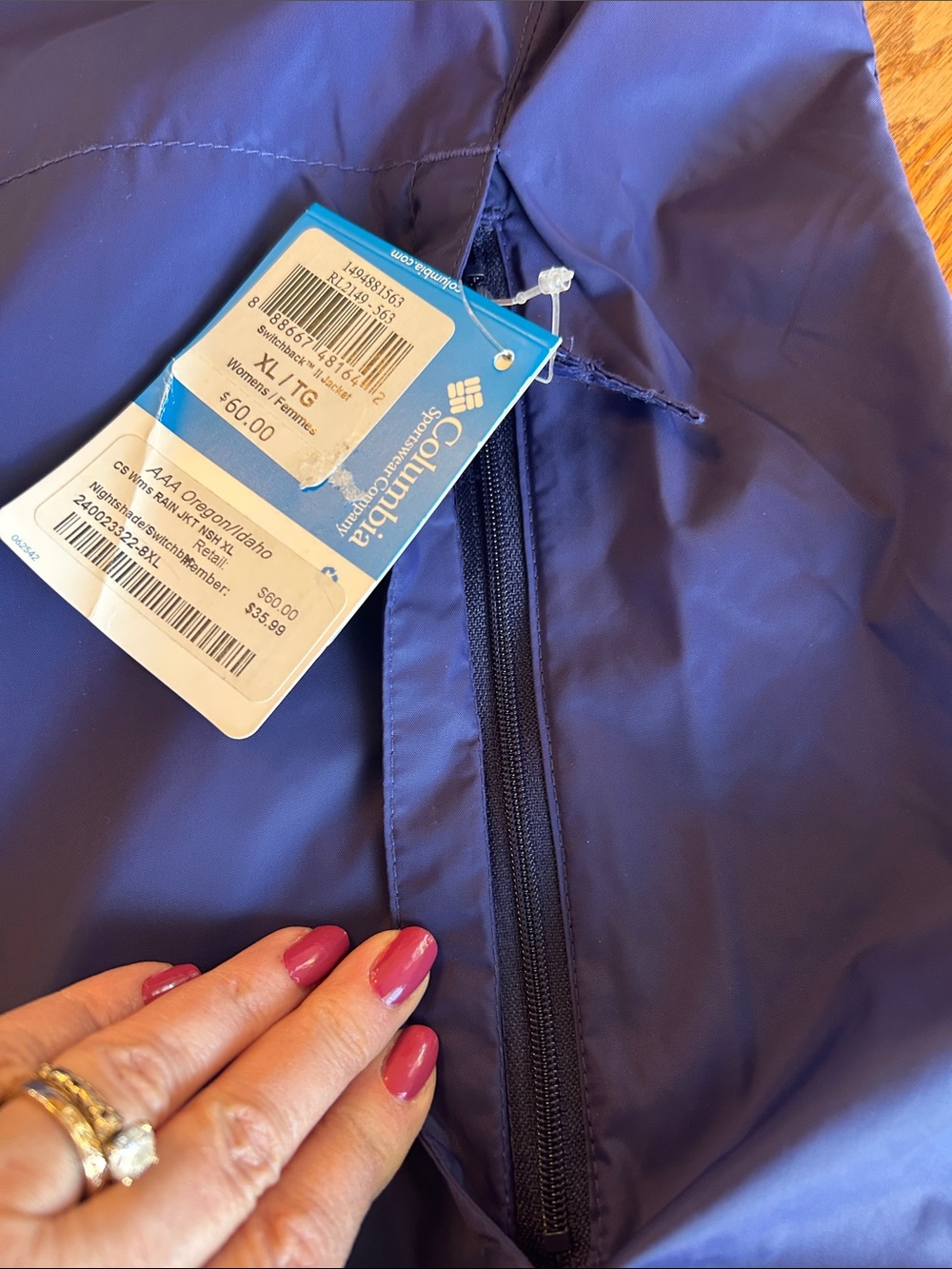 NWT Columbia Ladies Navy Blue Packable Rain Jacket Size XL - Picture 7 of 8